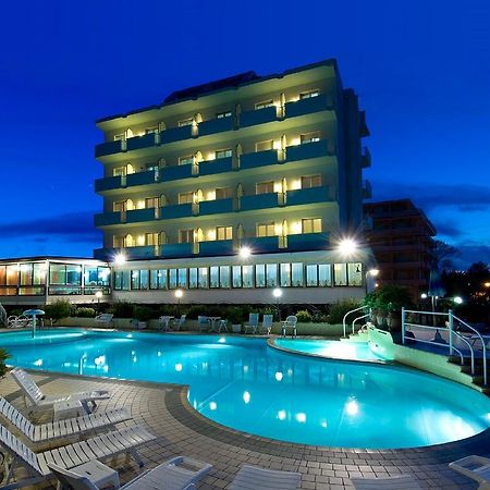 Strand Hotel Colorado Lido Di Savio Ngoại thất bức ảnh