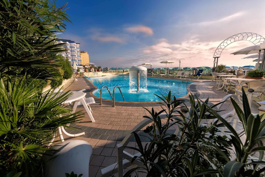 Strand Hotel Colorado Lido Di Savio Ngoại thất bức ảnh